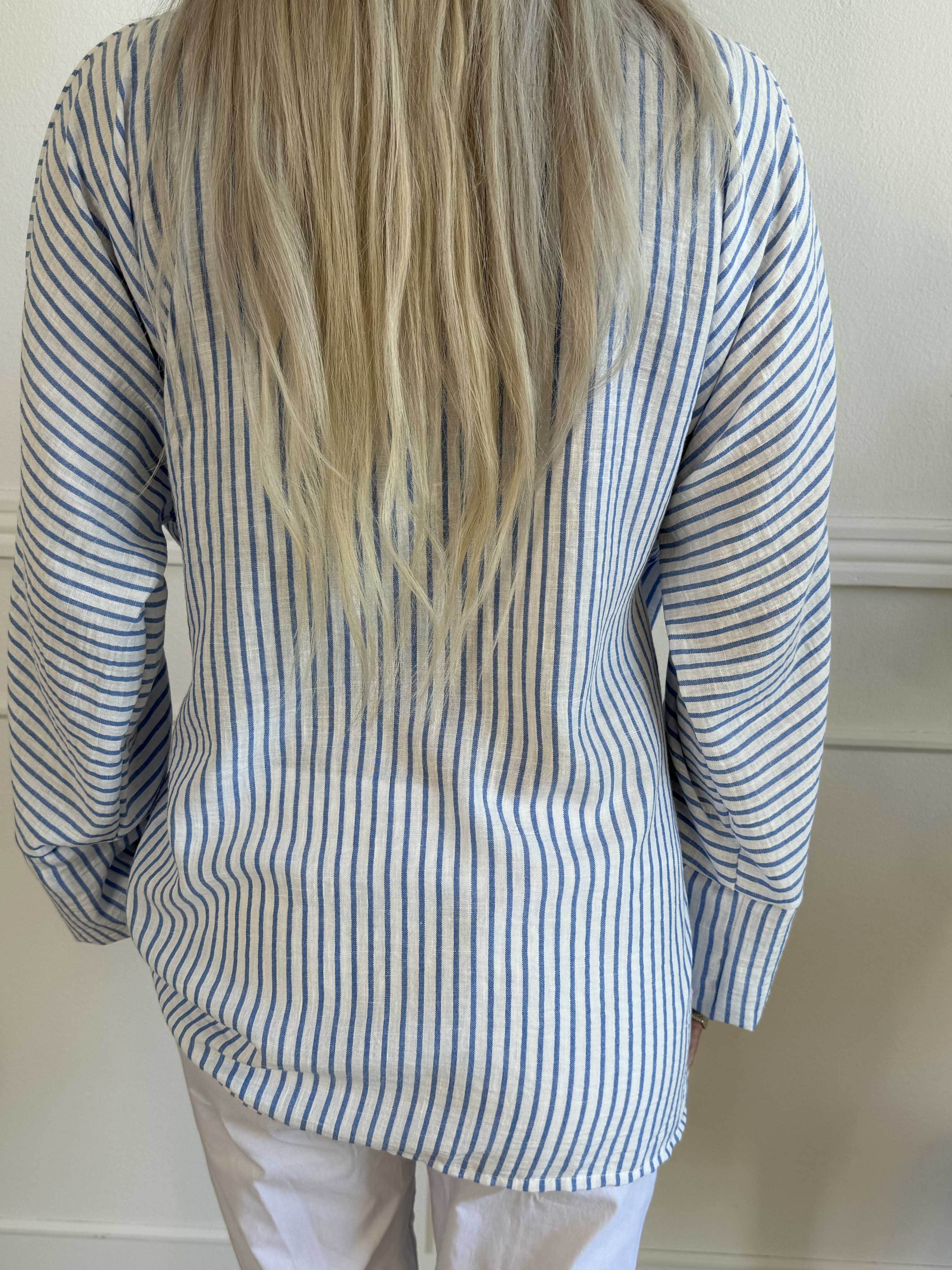 Sarah Stripe - Sød stribet slå-om tunika